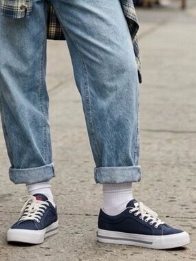 Vintage Tommy Hilfiger Navy Blue Canvas Platform Sneakers 90s Y2K Size 10